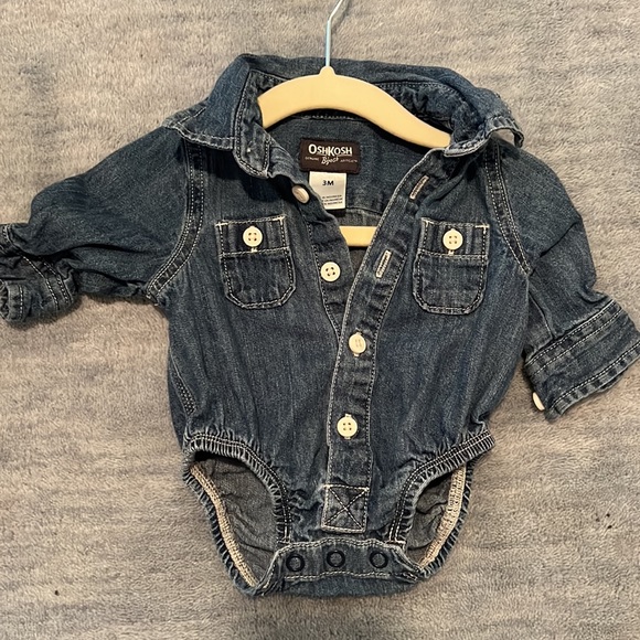 Oshkosh bundle - Picture 3 of 4